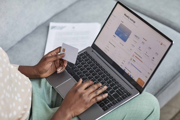 Sécurité des transactions : Comment les banques pro en ligne protègent-elles vos données ?